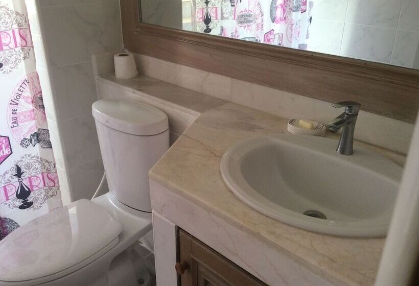 Baan Somprasong Apartment Na Jomtien