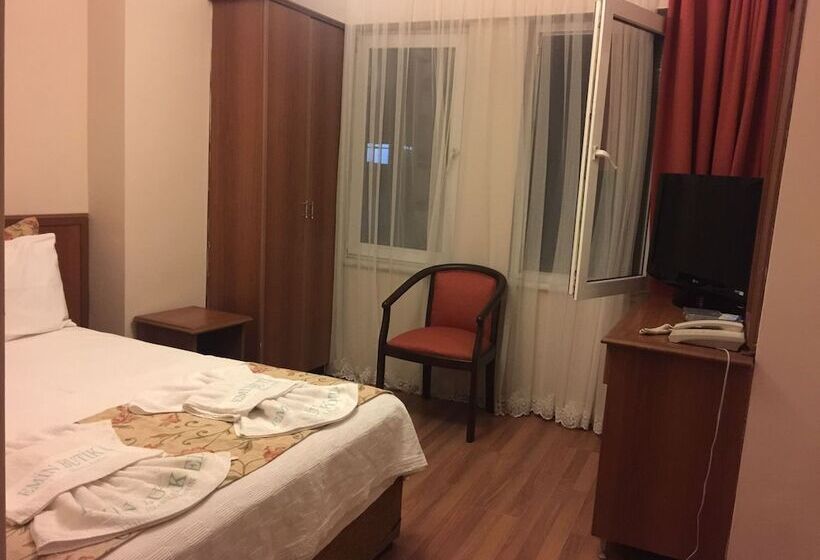 簡易ホテル Emin Butik Otel Amasra