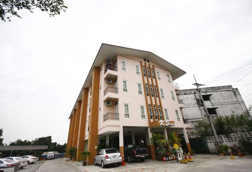 هتل Ks Apartment