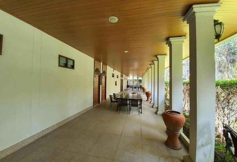 هتل Pearl Resort And