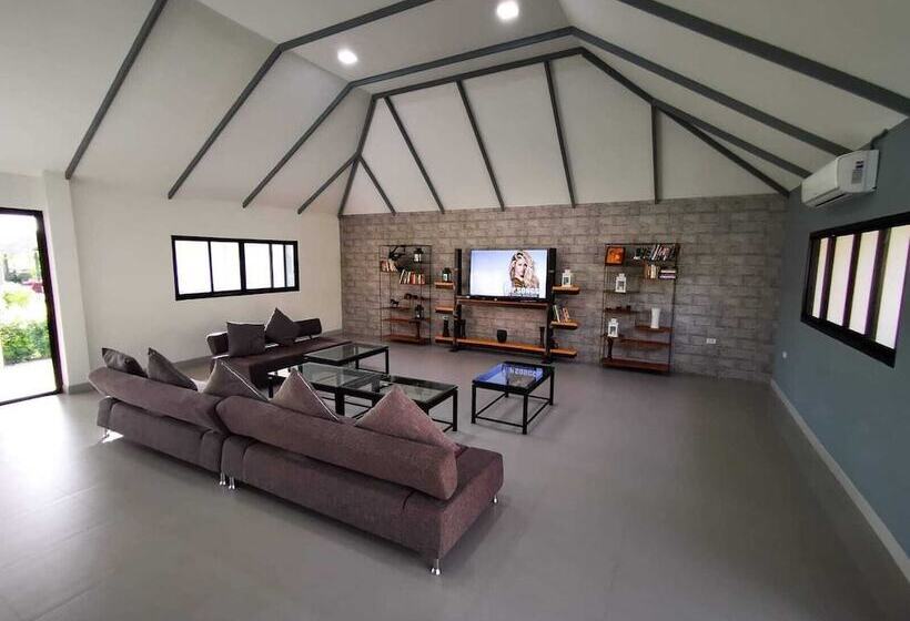 בית מלון כפרי Tamara Resort Bangsary