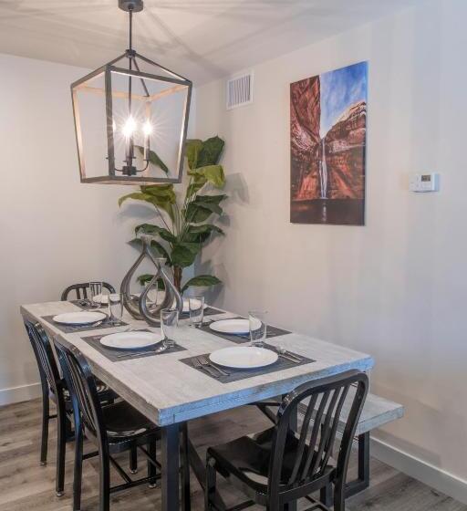Moab Redcliff Condos