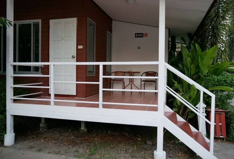 هتل Buriram Siri Resort