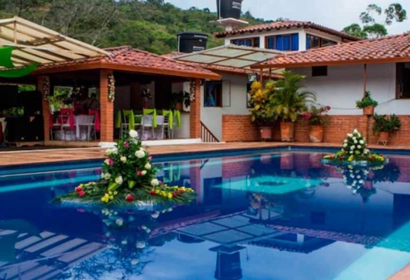 هتل Campestre Davileja