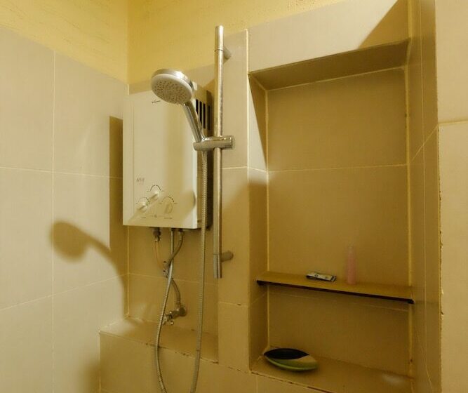 هتل Piya Guesthouse