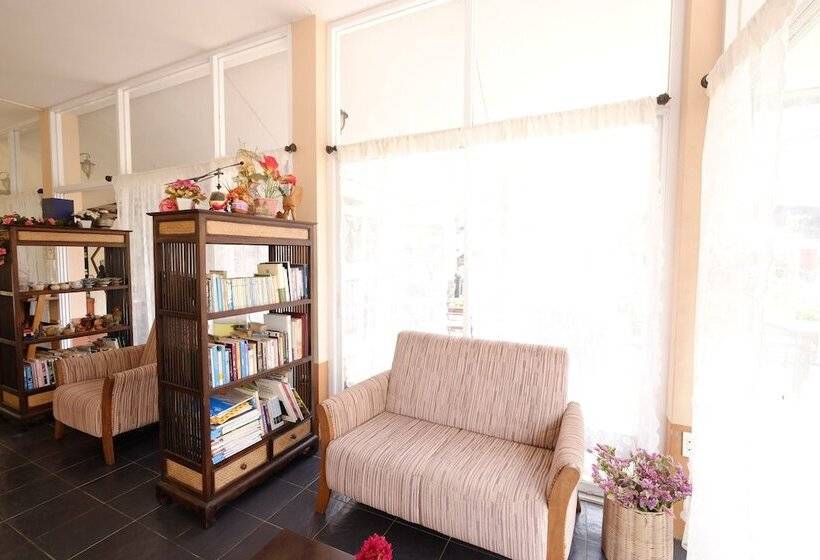 هتل Piya Guesthouse
