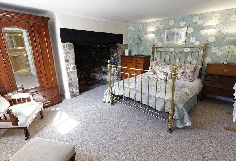 ホテル Rams Head Inn