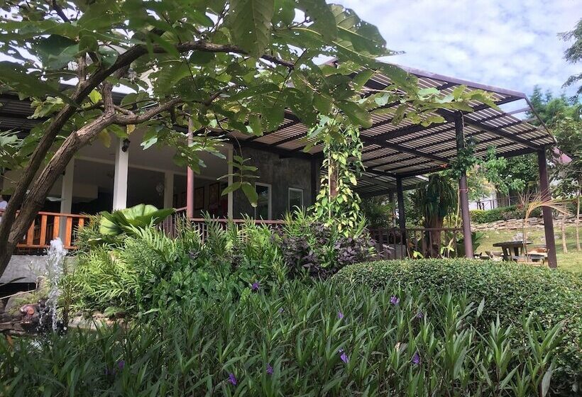 هتل The Relax Khaoyai Resort