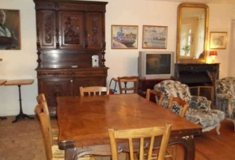 Le Manoir Du Moucel