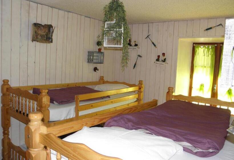 פנסיון Gîte Auberge Les Terres Blanches De Méolans