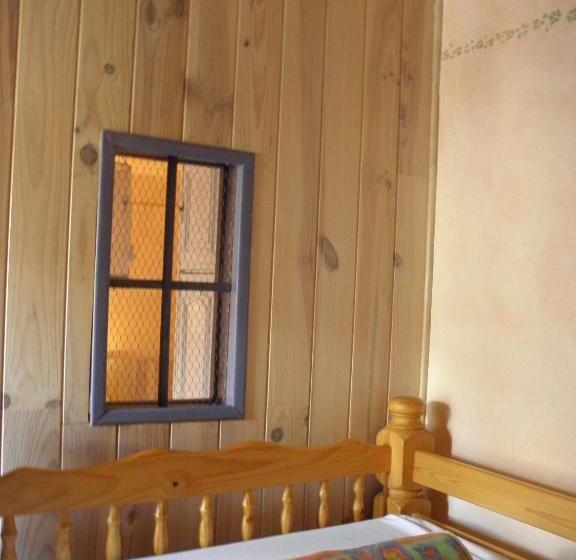 פנסיון Gîte Auberge Les Terres Blanches De Méolans