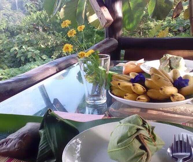 پانسیون The Local Story Home Stay 1