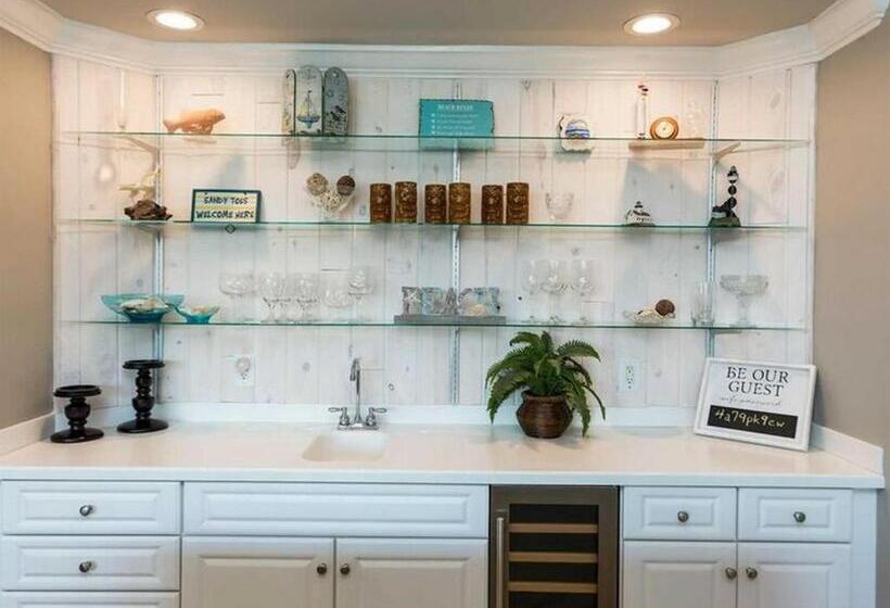 Phoenix On The Bay 2208 By Meyer Vacation Rentals