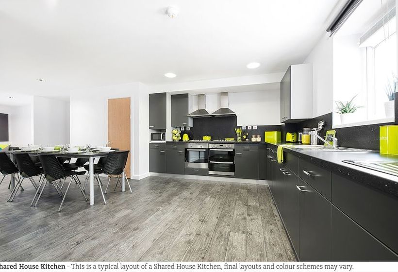 הוסטל Crescent Place  Campus Accommodation