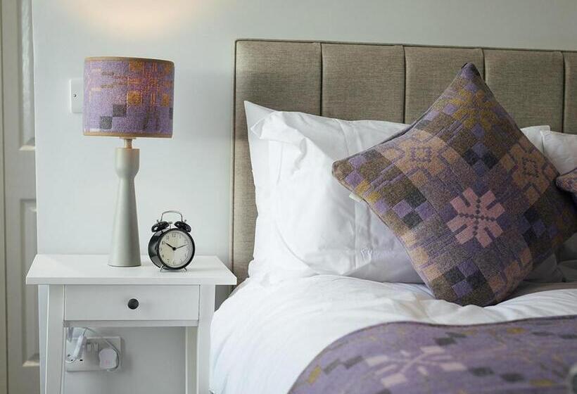 住宿加早餐  The Townhouse