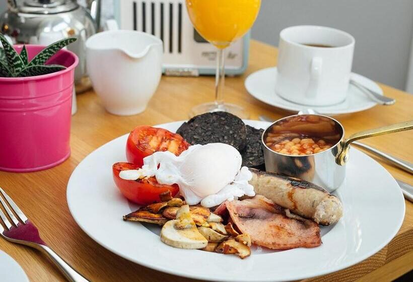 住宿加早餐  The Townhouse