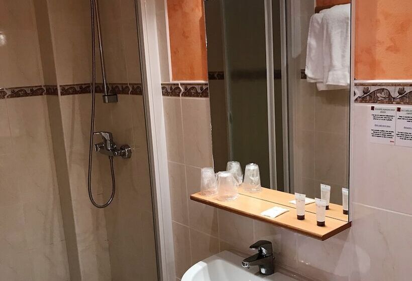 בית מלון כפרי Hôtel Du Commerce