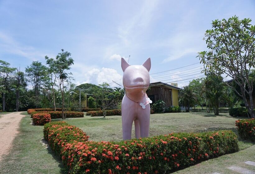 هتل The Lampang Villa