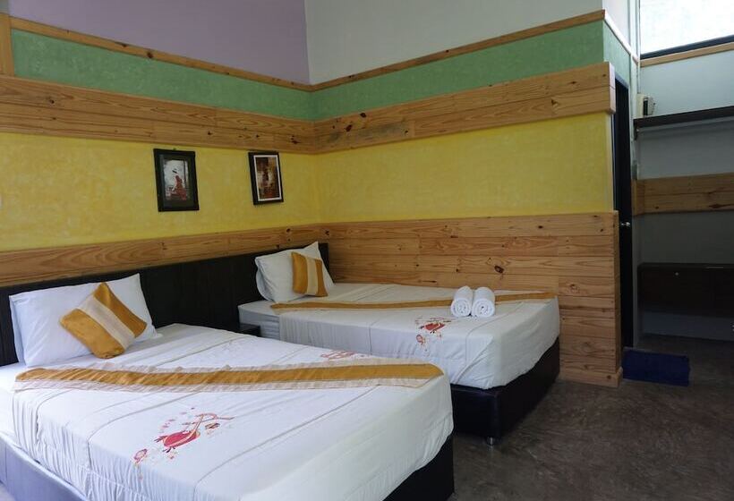هتل The Lampang Villa