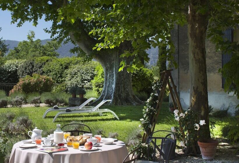 بنسيون La Bastide De Voulonne