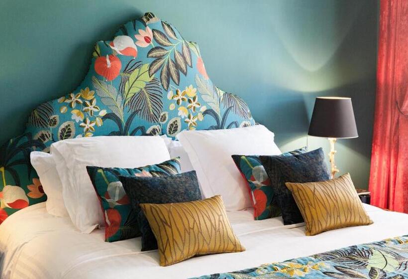 پانسیون Maison Du Collectionneur