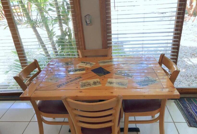 리조트 Key Largo Cottages