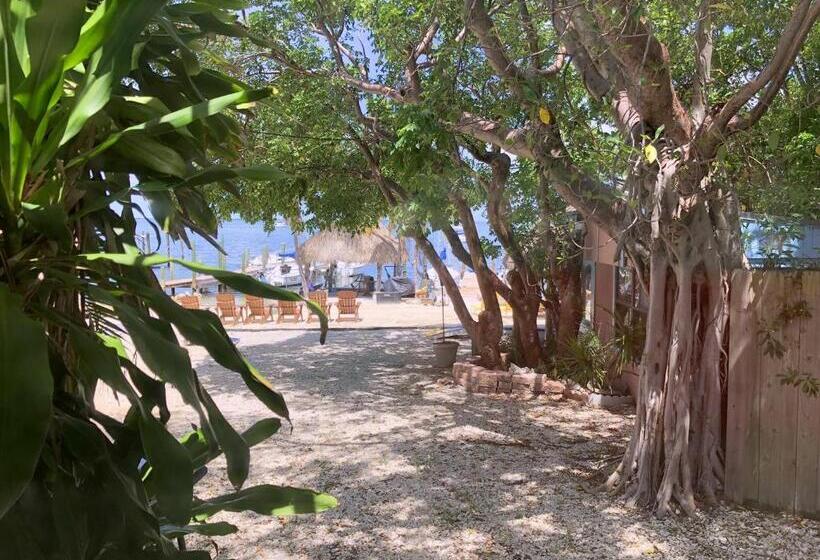 리조트 Key Largo Cottages