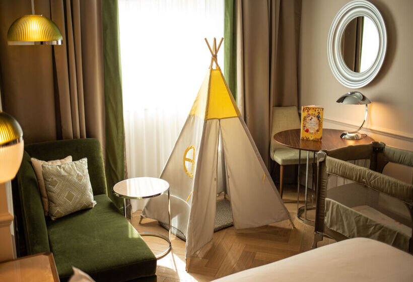 هتل Intercontinental Athenee Palace Bucharest, An Ihg