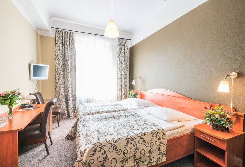 هتل Polonia Centrum