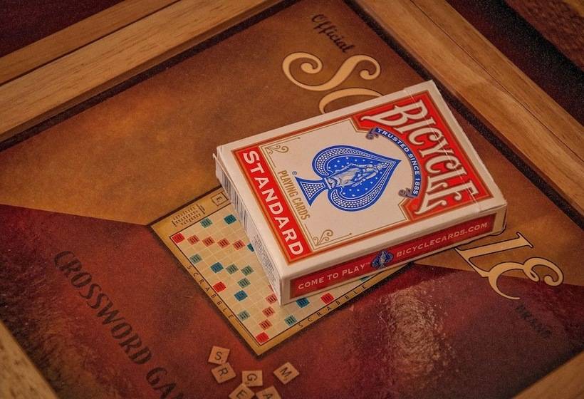 酒店 Holiday Lodge On Canyon Lake