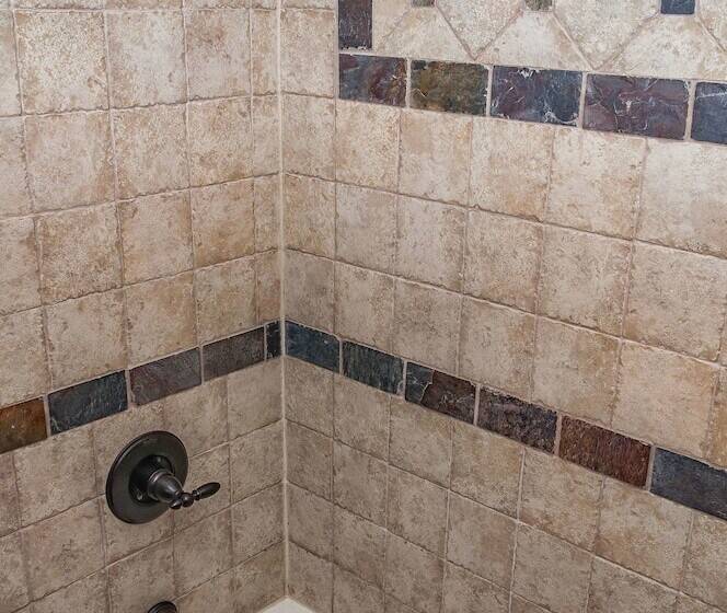 酒店 Holiday Lodge On Canyon Lake