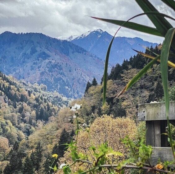 בית מלון כפרי Seyri Cennet Dag Evleri