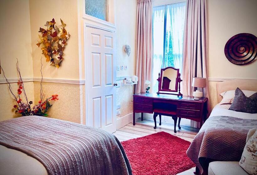 پانسیون Ashleigh House