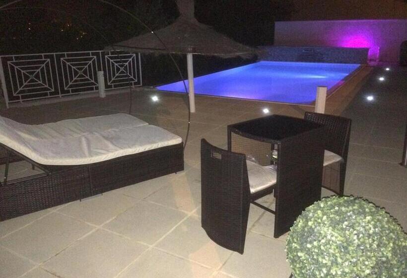 پانسیون La Paillote Exotique Spa