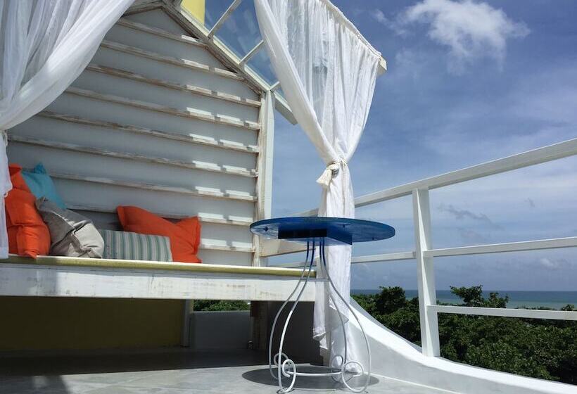 تختخواب و صبحانه Summerwings