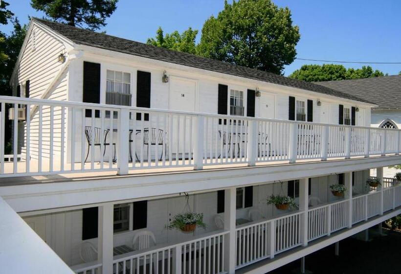 Eagle House Motel