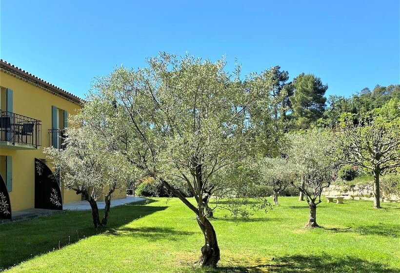 فندق Les Sables D Ocre & Spa