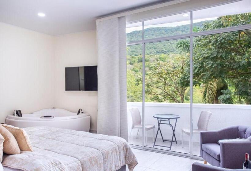 هتل Posada Campestre San Gil