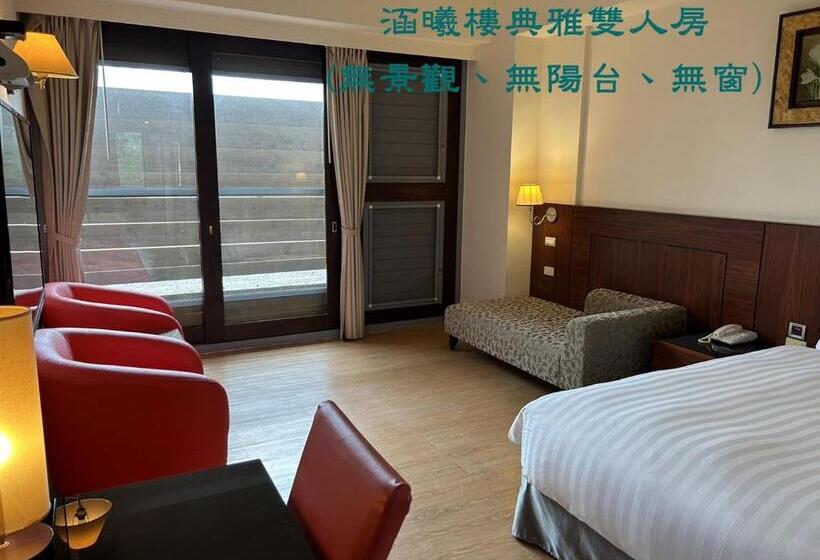هتل Sun Moon Lake Teachers' Hostel