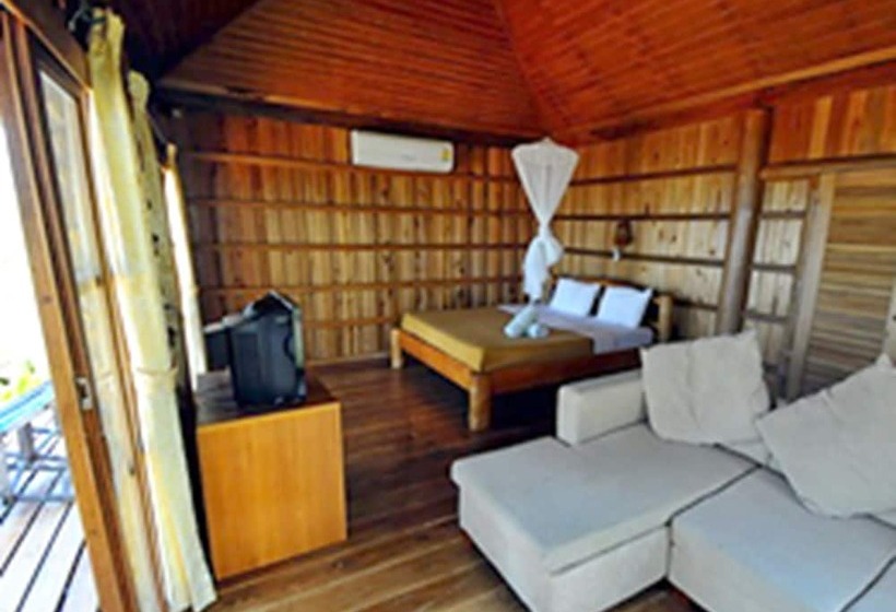 هتل Thiw Son Beach Resort