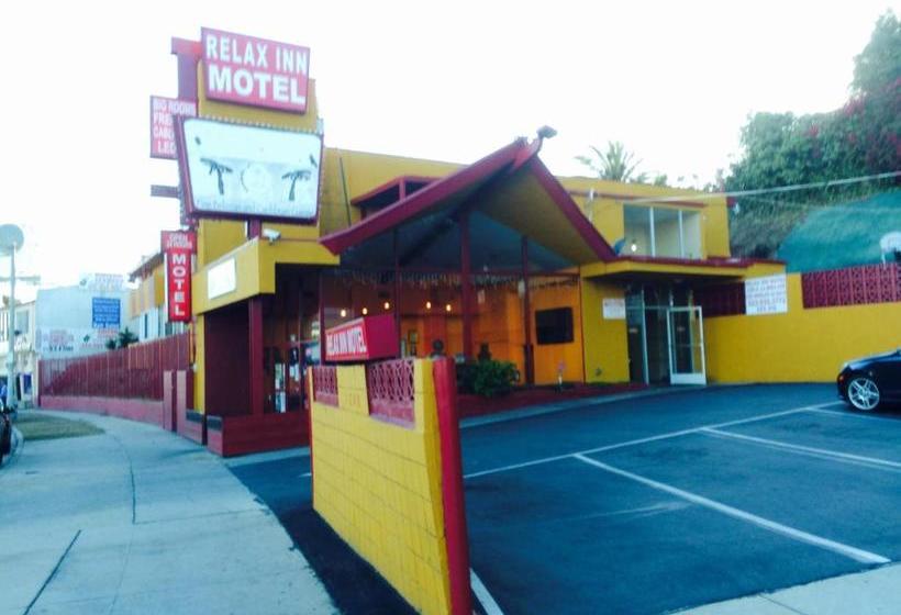 فندق على الطريق Relax Inn