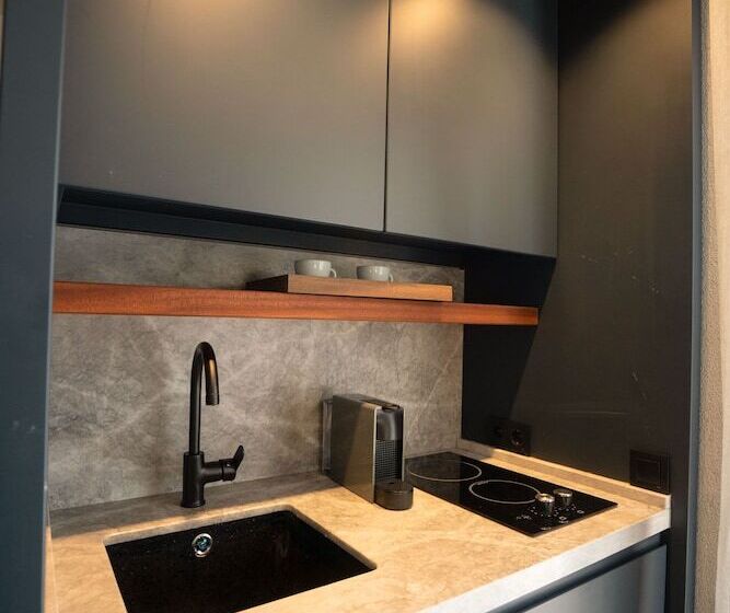 Alp Suites Pinehill
