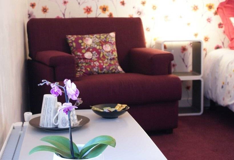 مبيت وإفطار Chambres D Hôtes La Renardais