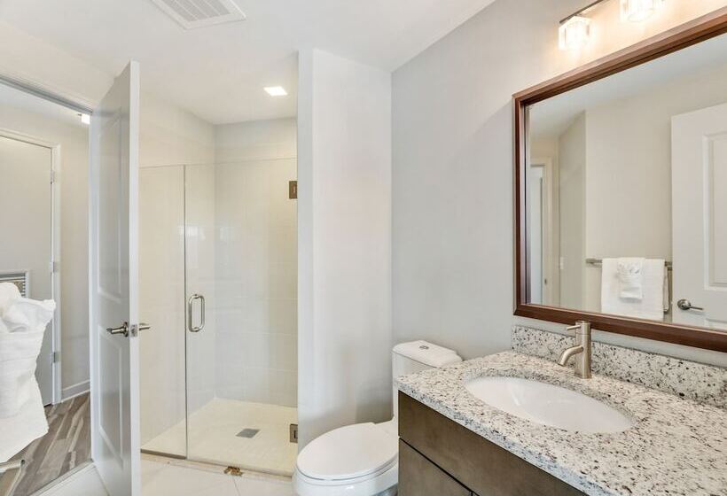 Bluebird Suites In Tysons Corner