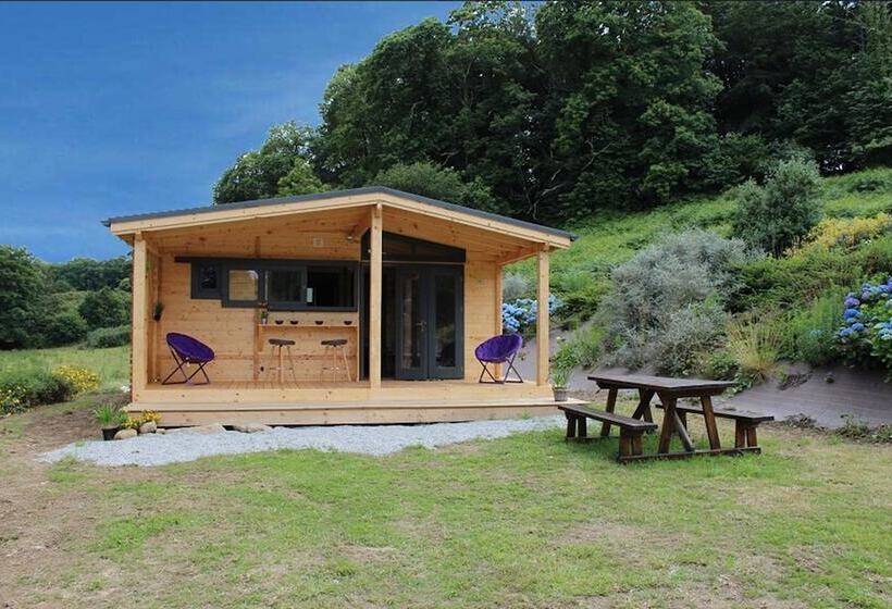 호텔 Insolites Du Camping De Trezulien