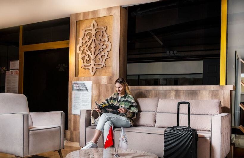 هتل Linda Expo Palace