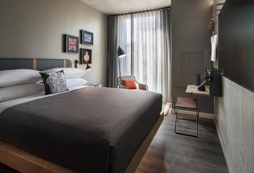 هتل Moxy San Diego Gaslamp Quarter