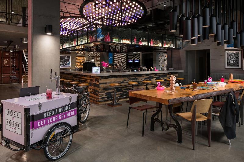 هتل Moxy San Diego Gaslamp Quarter