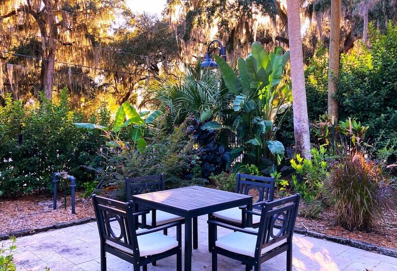 فندق Retreat At Crystal Manatee