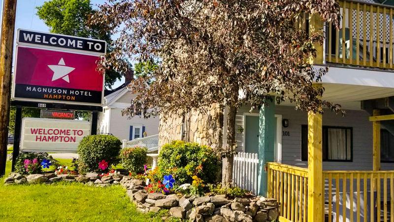 مُتل Hampton Motor Inn
